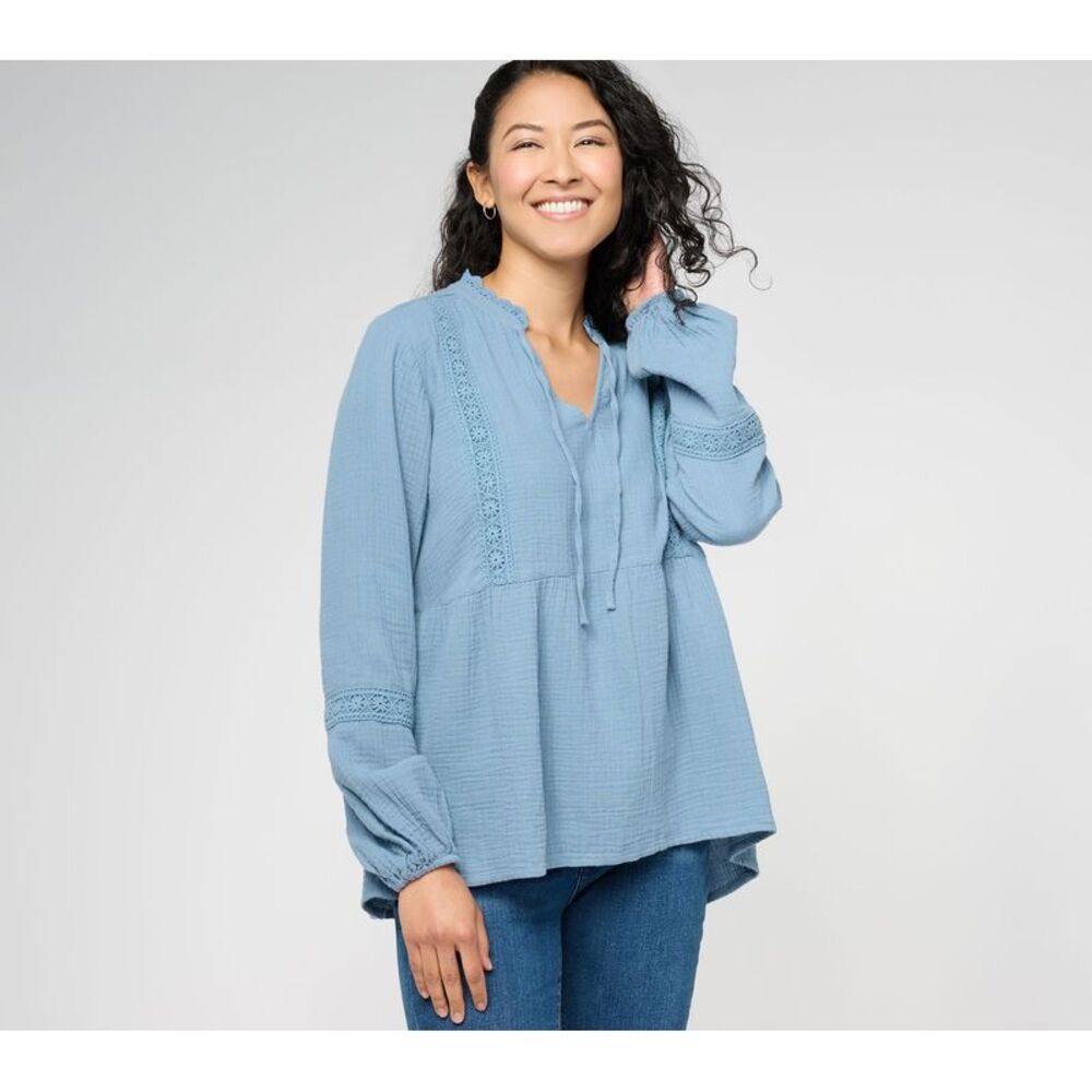 Denim & Co. Women's Top Sz M Canyon Retreat Long Sleeve V Neck Blue A618532